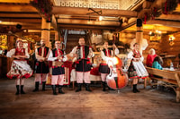 Van Krakow, Poolse folkshow met all-you-can-eat diner - Housity
