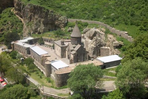 Yerevan: Garni, Geghard, Symphony, Charents + Lavash Baking Private Tour