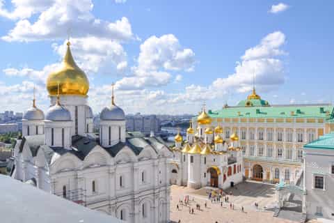Moscow: Kremlin, Red Square, and Metro Tour with Pick-Up