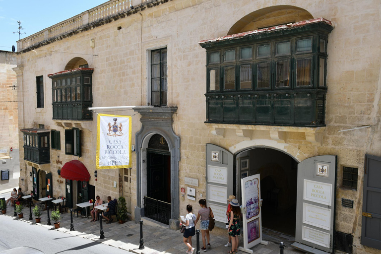 Aventura em família em Valletta: Caminhada histórica e divertida