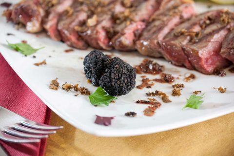 Poggibonsi: Fiorentina Steak Lunch and Wine Tasting