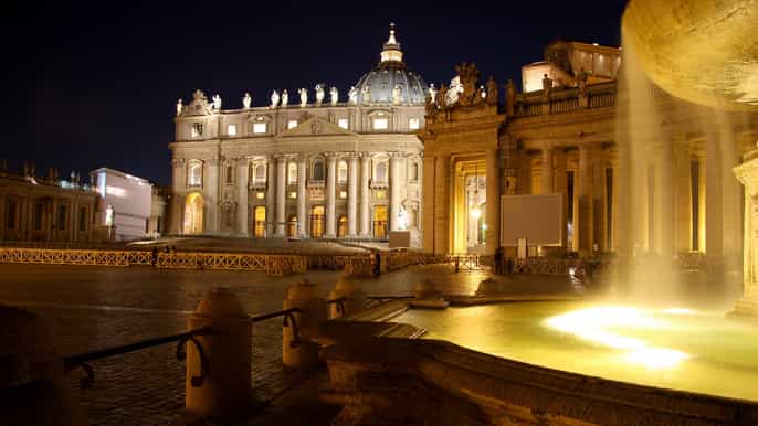 rome vatican museums and sistine chapel by night experience