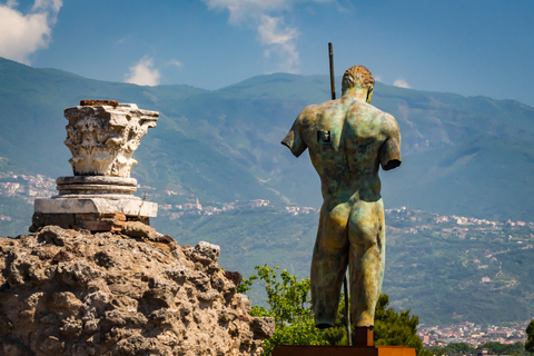 Całodniowa wycieczka po brzegu Pompei, Positano i SorrentoCałodniowa wycieczka do Pompei, Positano i Sorrento Shore