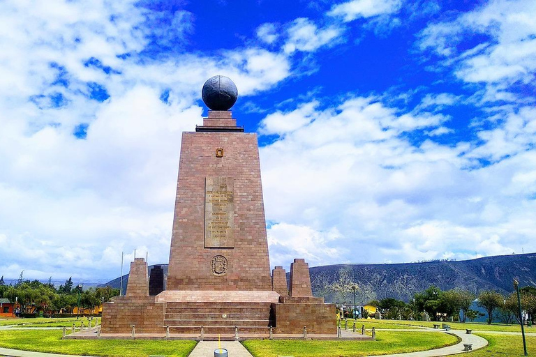 Quito: Krater Pululahua, środek świata i kolejka linowa ...