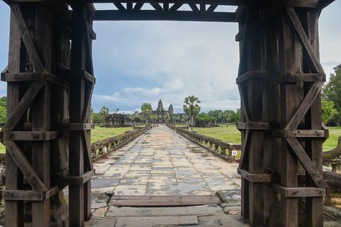 Angkor Zipline and Temple Tour with SunsetPrivate Tour