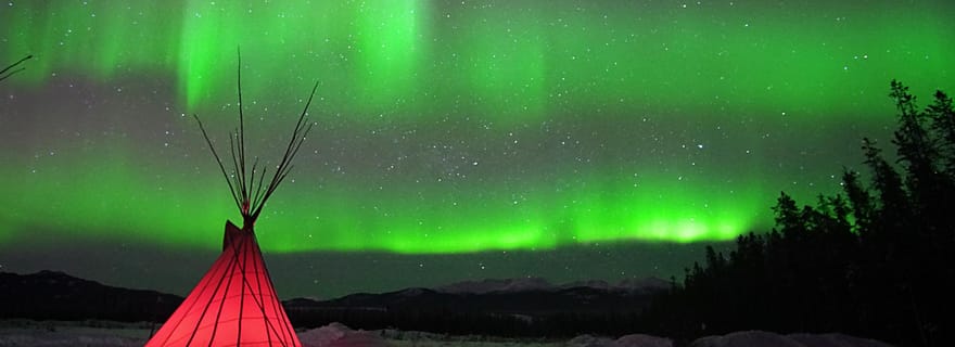 Yukon : Observation nocturne des aurores boréales