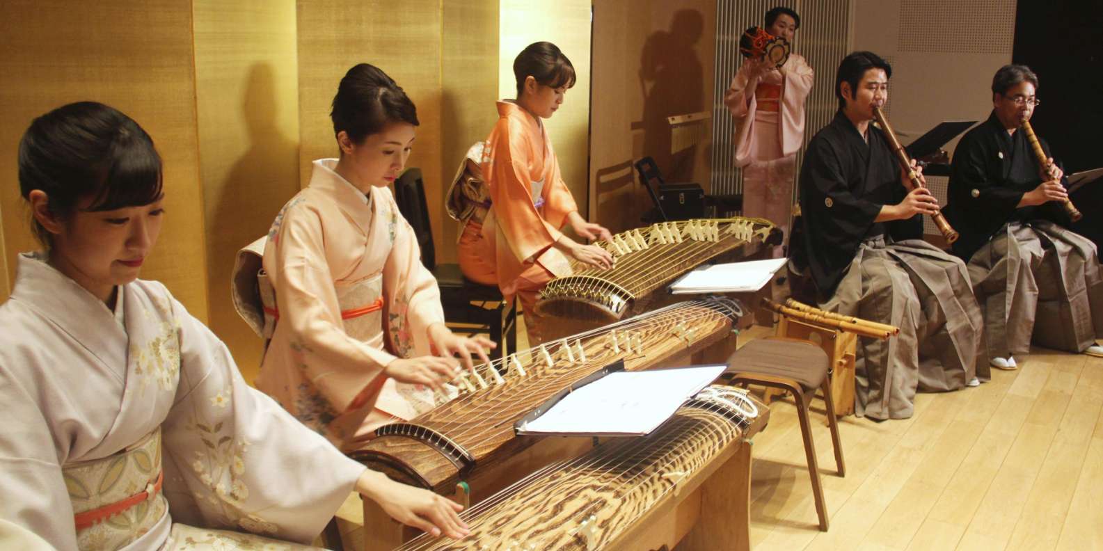 музыкальный инструмент японии