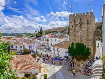 Fátima, Nazaré, and Óbidos: Small Group Tour From Lisbon