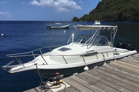 Privéboot naar Soufrière, modderbad en watervalervaring26' Boot - The Kid