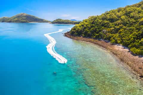 From Airlie Beach: Whitsunday Island Jet Ski Tour