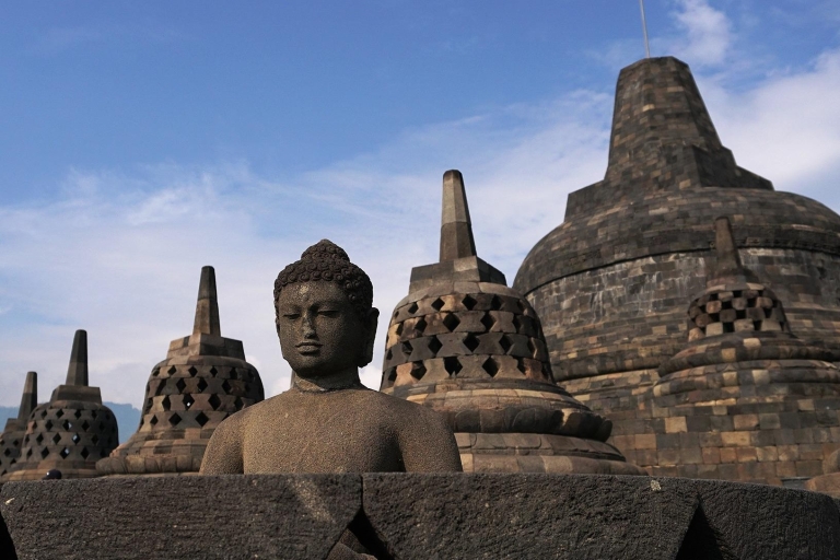 Yogyakarta: Borobudur, Merapi, Prambanan i balet RamajanaZe wschodem słońca