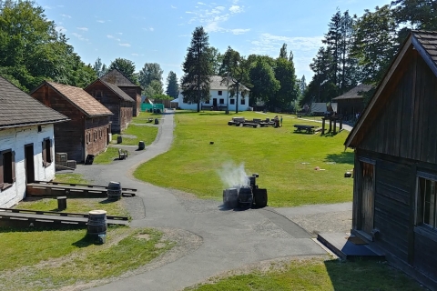 Fort Langley & Vineyards Private Tour