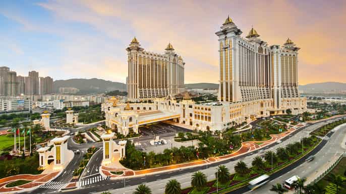 macau open top hoponhopoff bus day pass
