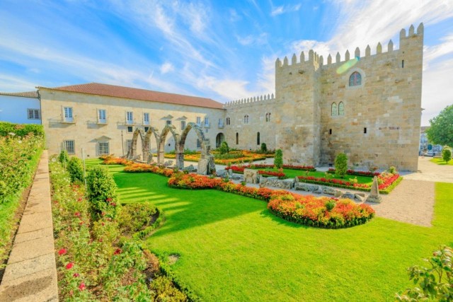 Visit Braga’s Timeless Treasures A Cultural Walking Tour in Braga, Portugal