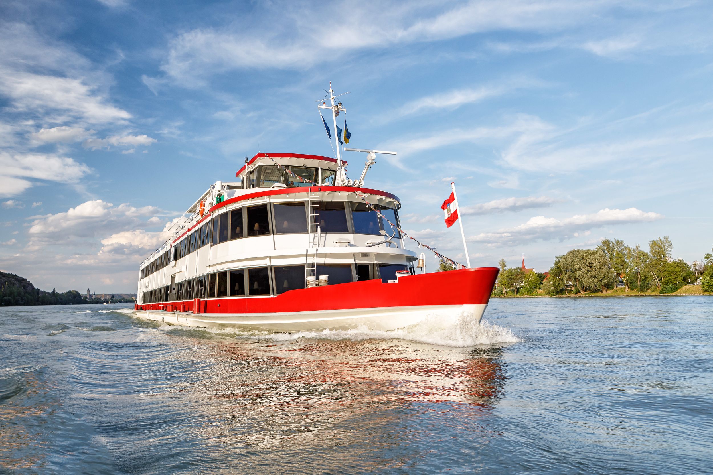 Ab Krems: Wachau-Flussrundfahrt auf der Donau
