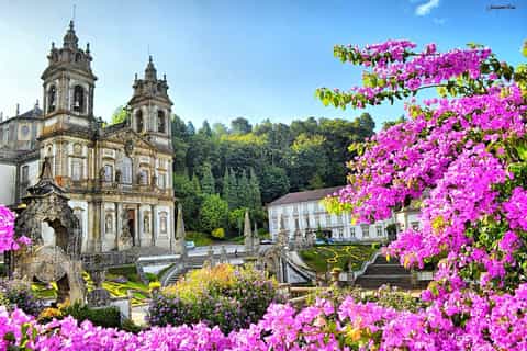Porto: Private Braga and Guimaraes Tour