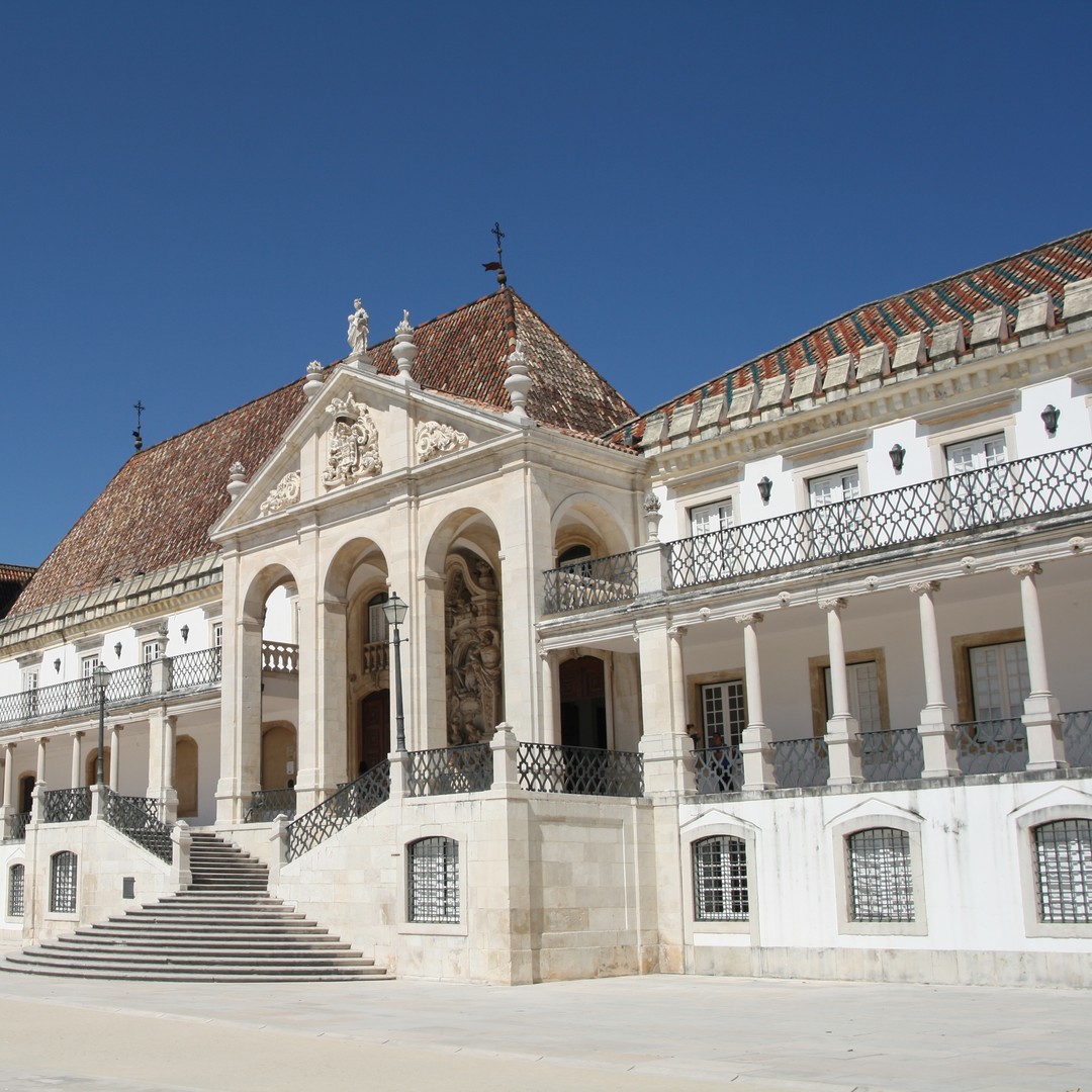Colagem de mídia