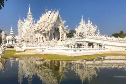 Chiang Mai: White Temple and Black House Museum Private Tour