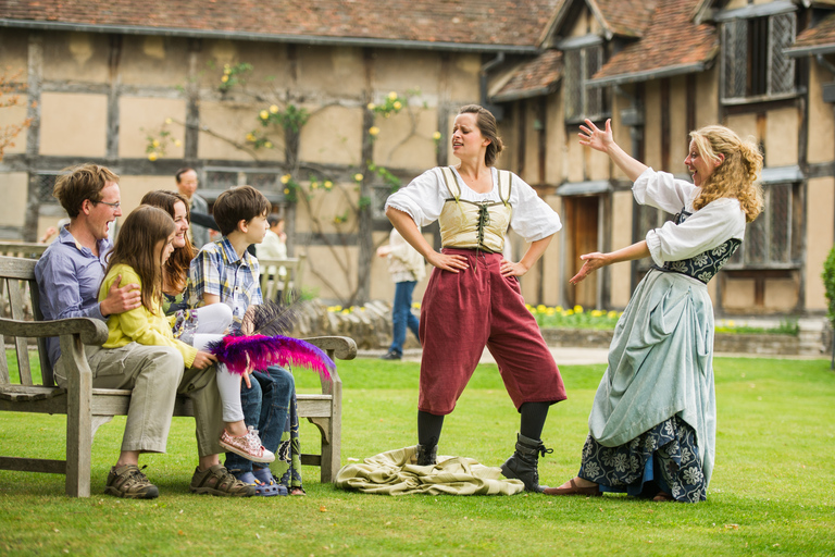 Londres : Excursion d'une journée à Oxford, Stratford, Cotswolds et WarwickVisite en espagnol avec droits d'entrée