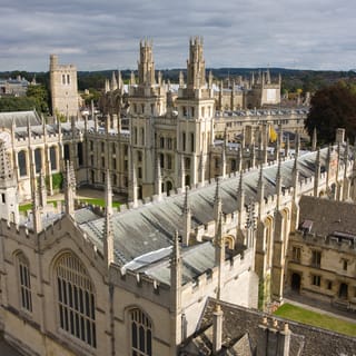 London: Oxford, Stratford, Cotswolds, and Warwick Day Trip