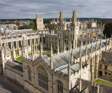 London: Oxford, Stratford, Cotswolds, and Warwick Day Trip