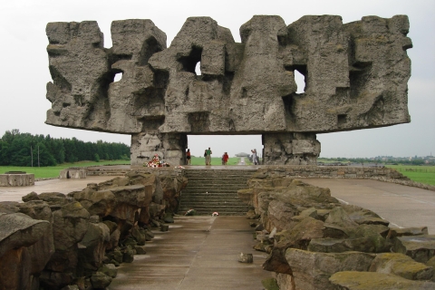Warschau: 12-uur durende rondleiding met privétour naar Majdanek en Lublin
