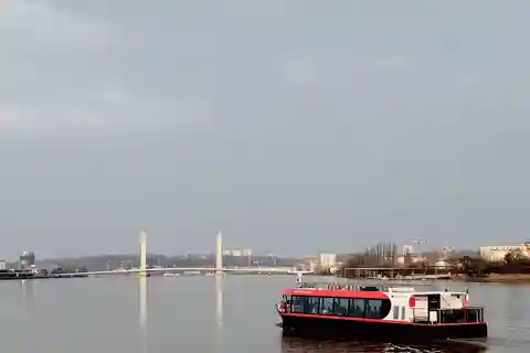 Bordeaux: Elvecruise med kommentarer og Canelés