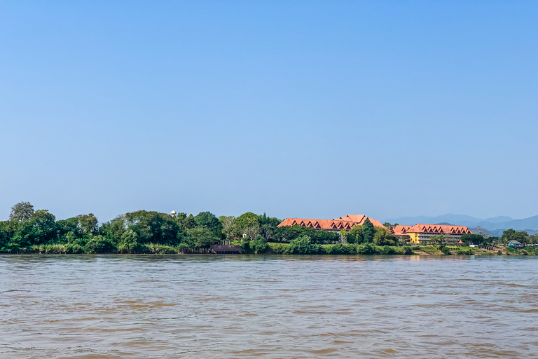 Ab Chiang Mai: Weißer Tempel & Goldenes Dreieck - TagestourKleingruppentour