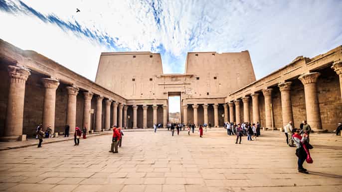 aswan to luxor 4day nile cruise from cairo