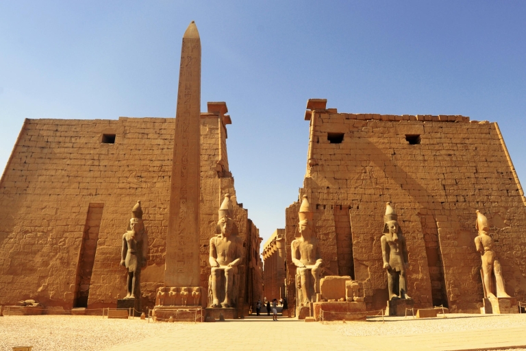 Ab Kairo: 4-Tages-Tour auf dem Nil von Assuan nach LuxorAssuan nach Luxor: Deluxe-Tour - Schlafwagen-Zugticket