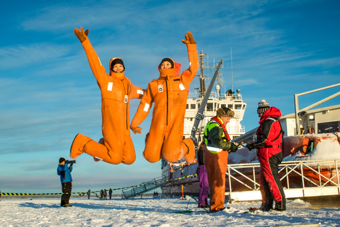 Rovaniemi: ijsbreker cruise met lunch en ijsdrijvenVroeg vertrek