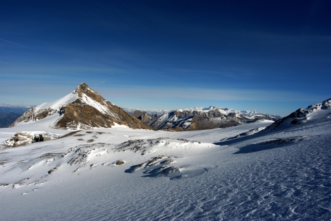 Montreux: experiencia glaciar 3000Montreux: Glacier 3000 viaje en autobús