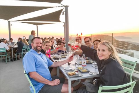 Santorini: wijntour bij zonsondergang met ophaalservice en gids