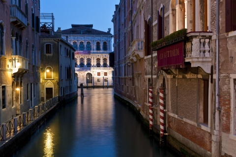 Venedig: Abendspaziergang mit exklusivem Zugang zum MarkusplatzAbendspaziergang & exklusiver Zugang zum Markusplatz