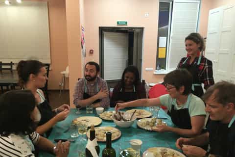 St. Petersburg: Cooking Class With a Local Family