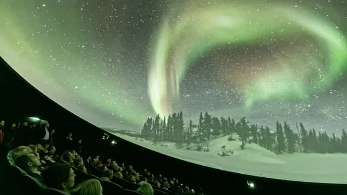 perlan wonders of iceland and Áróra northern lights show