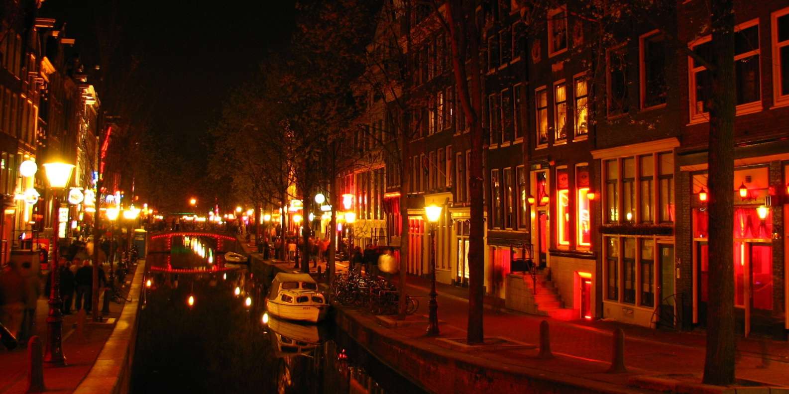 Amsterdam: Red Light Tour | GetYourGuide