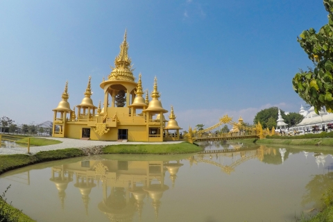 Chiang Rai: templo blanco privado de 2 días y triángulo doradoTour con Alojamiento
