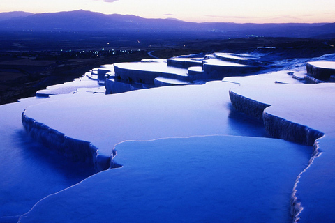 Da Marmaris: Escursione di un giorno a Pamukkale con pranzoDa Marmaris: gita di un giorno a Pamukkale con pranzo