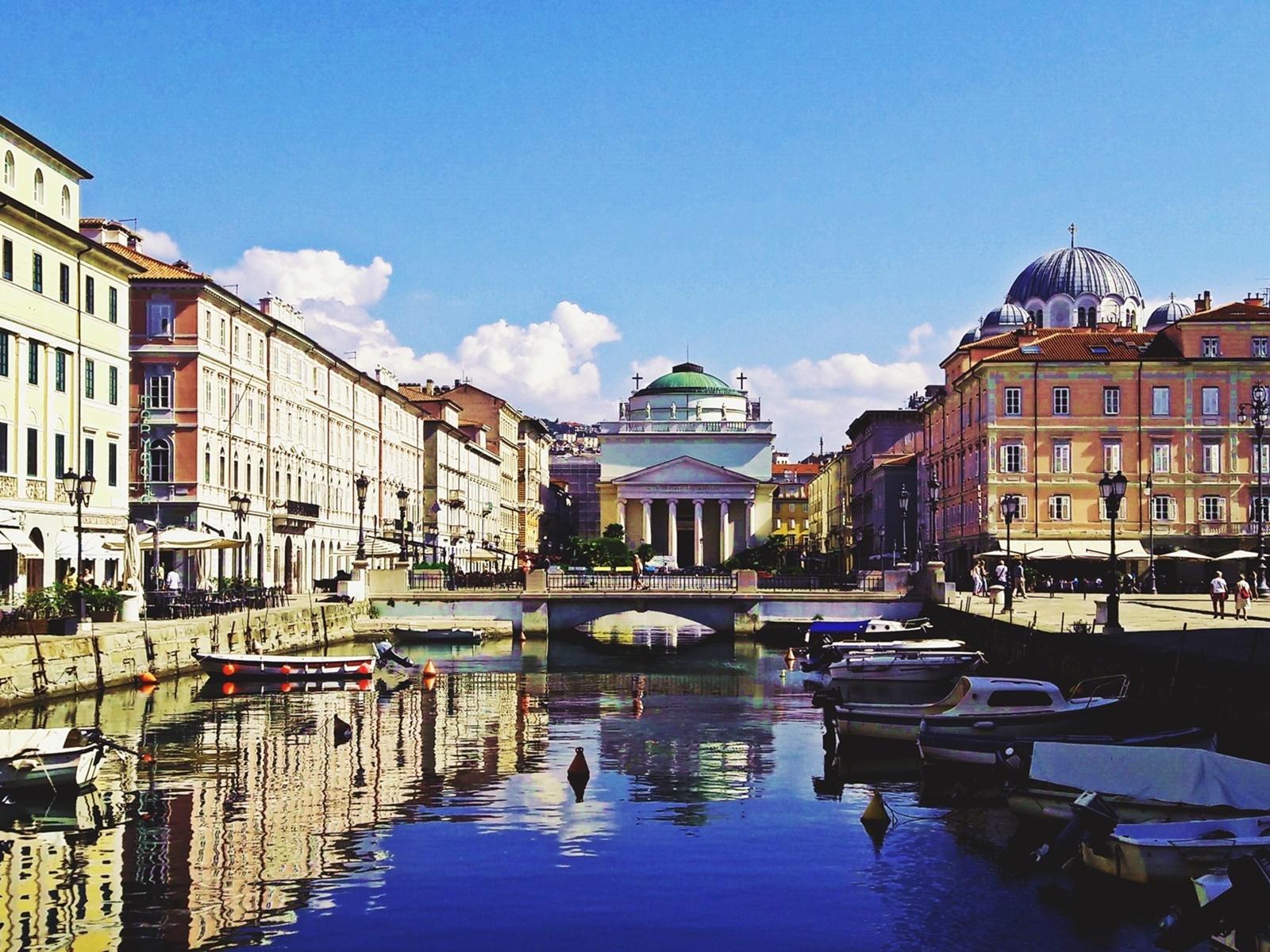 Triest: 2-stündige private Tour zu Fuß