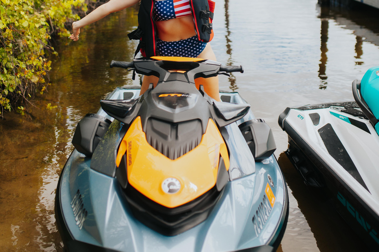 Orlando : Location de jet ski avec instruction et gilet de sauvetage