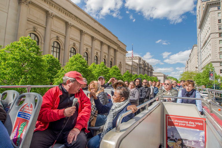 Ciudad de Nueva York: Tour en autobús turístico con paradas libresBillete de un día para descubrir el centro de la ciudad