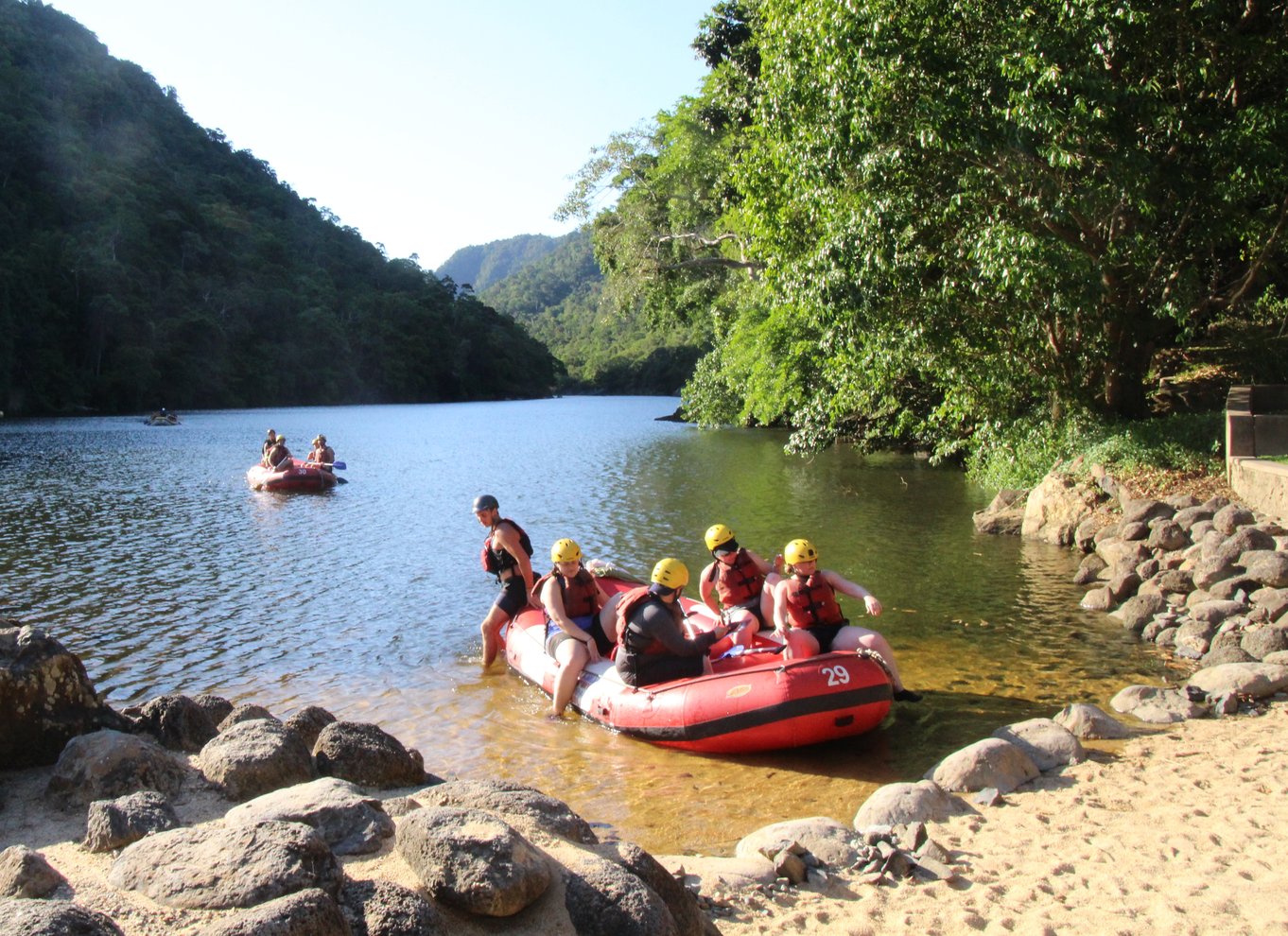 Barron Gorge: Halvdags Barron River White-Water Rafting