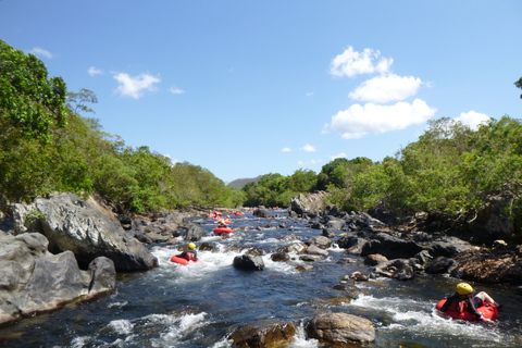 Desde Cairns y Northern Beaches: Rainforest River Tubing