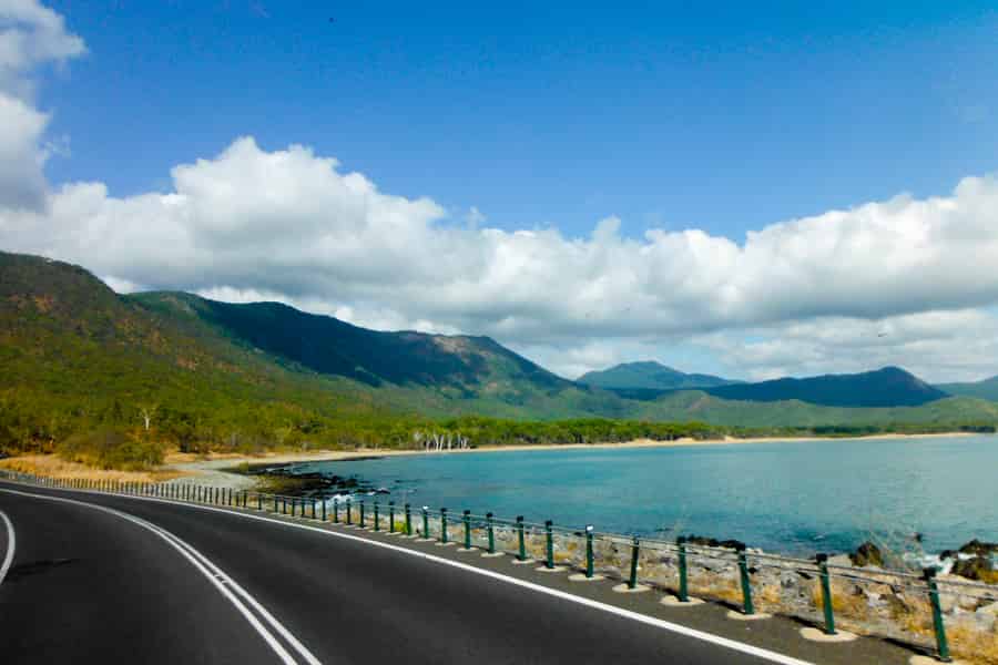 2-tägige Tour zu den Wasserfällen und nach Daintree. Foto: GetYourGuide