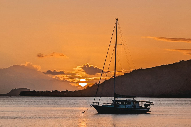 Havannah Harbour Sunset Cruise +Dinner (No Transfer/Own Way)