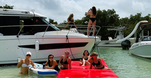 Key West: Private Bachelor/Bachelorette Boat Party