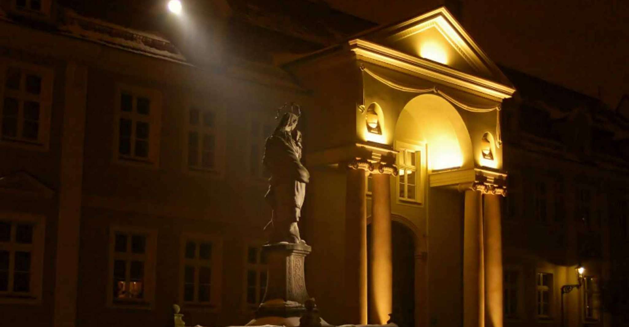 Wroclaw, 2-Hour Mysterious Walking Night Tour - Housity