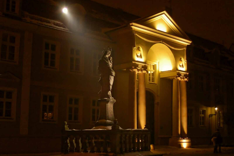 Wroclaw: misterioso tour nocturno a pie de 2 horas