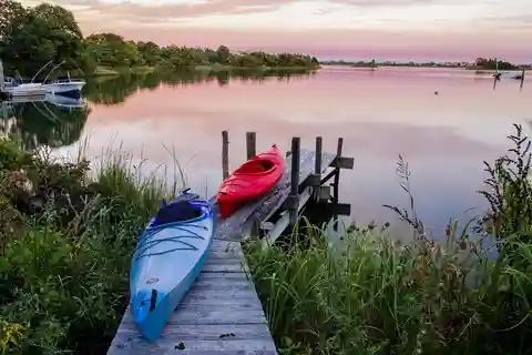 Mazury: Wycieczka kajakowa i żeglarska z Warszawy